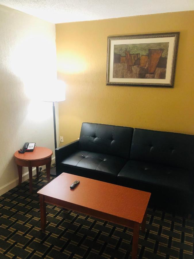 Quail Inn And Suites - Myrtle Beach Zewnętrze zdjęcie