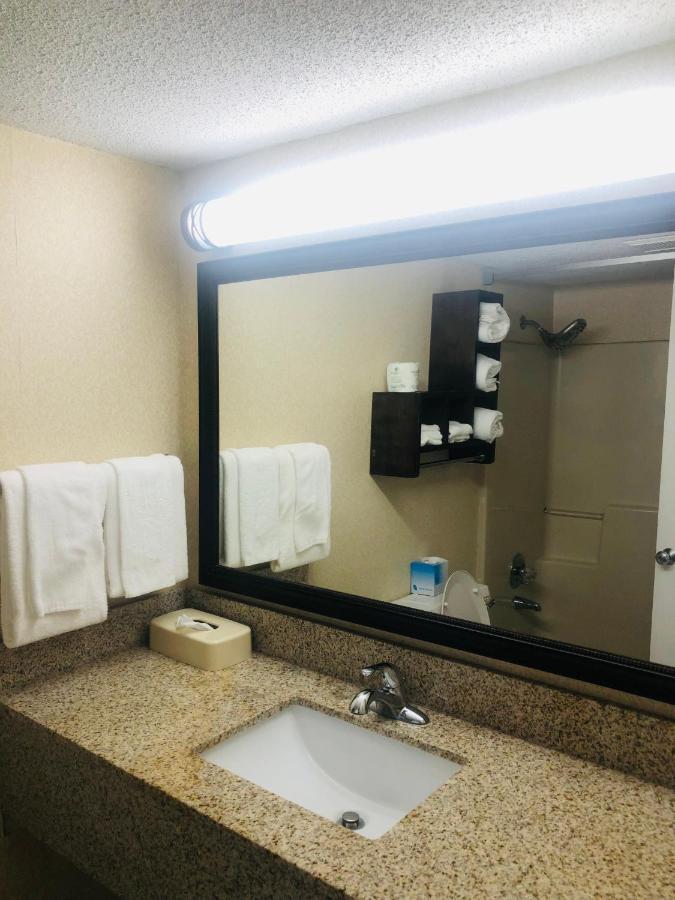 Quail Inn And Suites - Myrtle Beach Zewnętrze zdjęcie